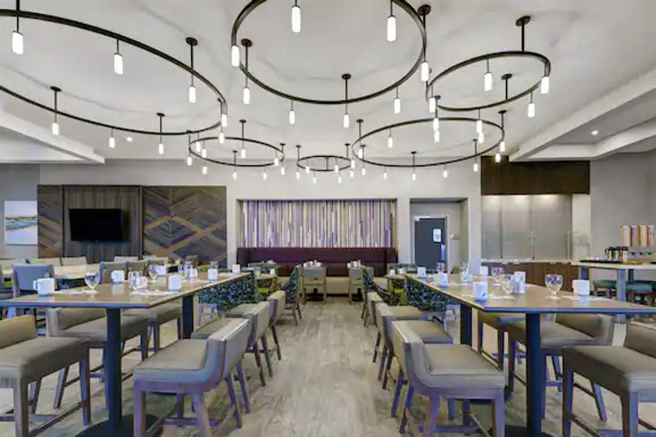 Hilton Garden Inn Manassas Ngoại thất bức ảnh