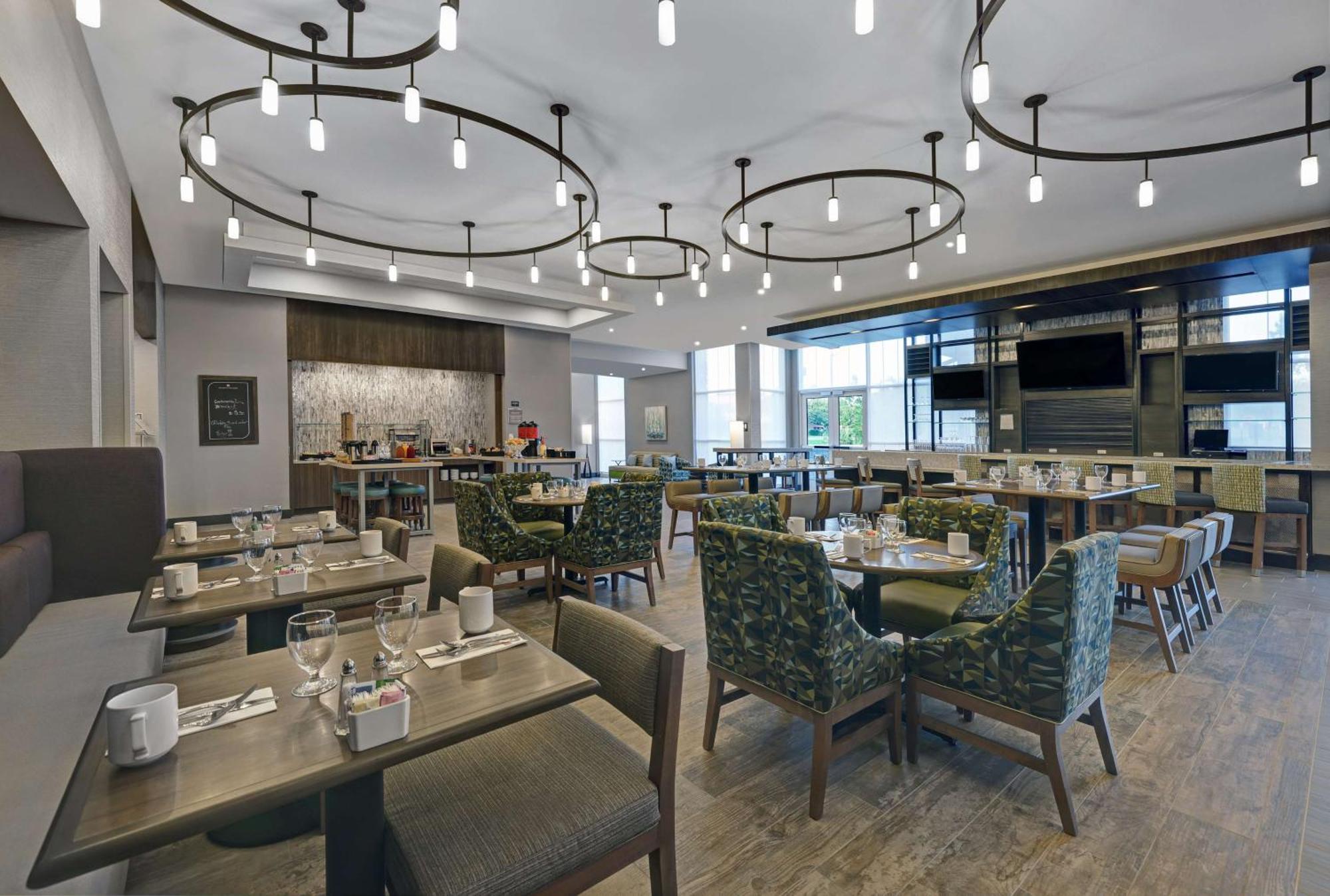 Hilton Garden Inn Manassas Ngoại thất bức ảnh